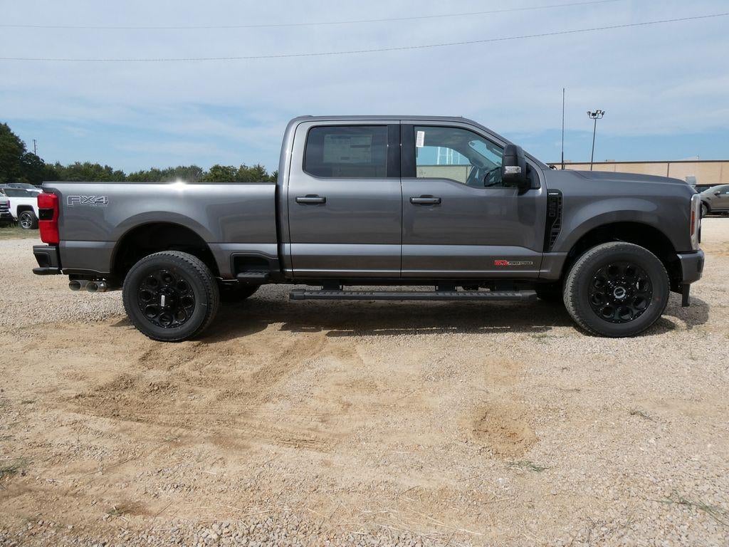 2027 Ford Super Duty F-250 SRW LARIAT 4WD Crew Cab 6.75' Box
