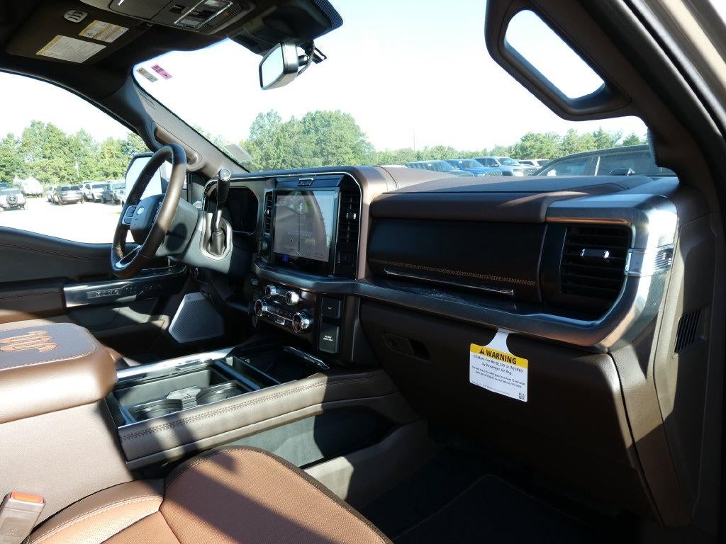 2027 Ford Super Duty F-250 SRW King Ranch 4WD Crew Cab 6.75' Box