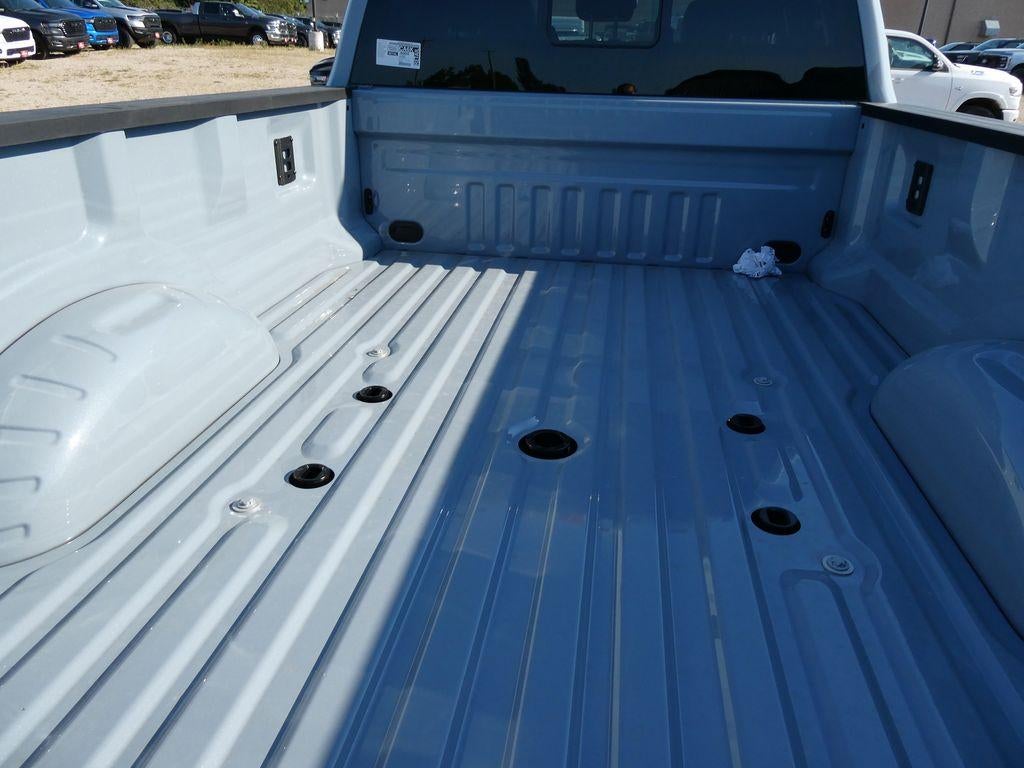 2027 Ford Super Duty F-250 SRW Platinum 4WD Crew Cab 6.75' Box