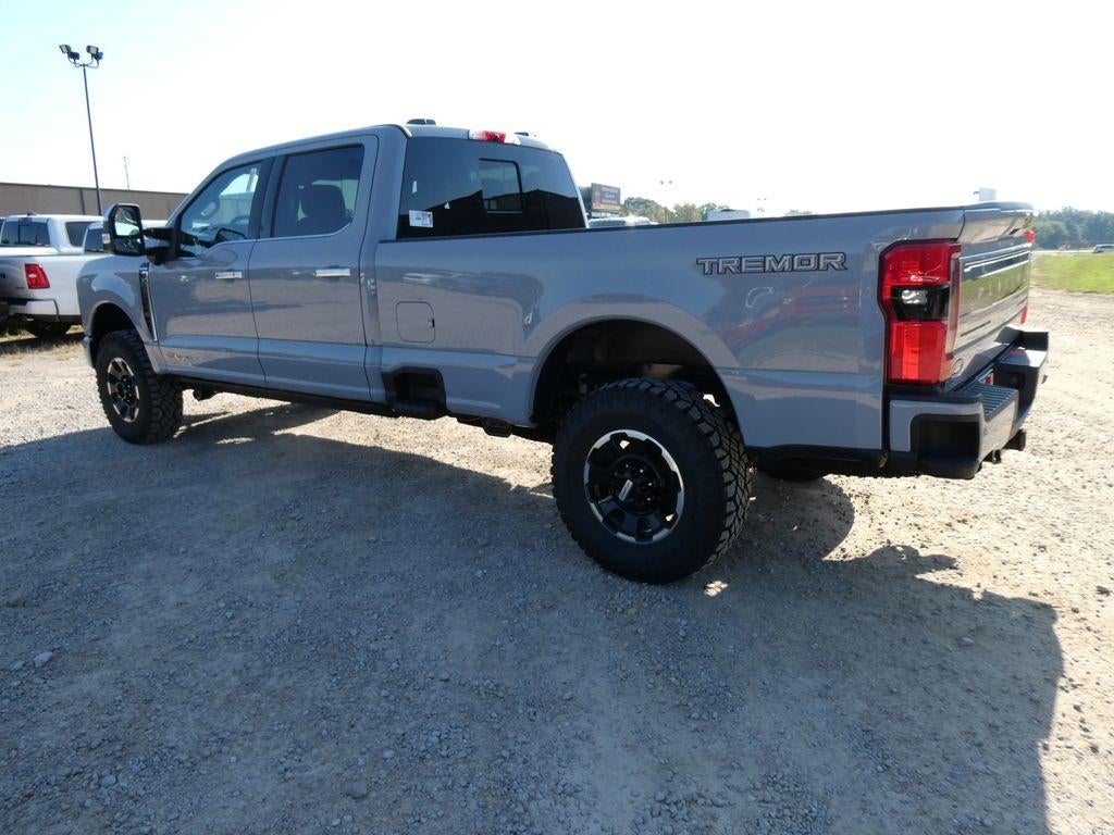2027 Ford Super Duty F-250 SRW Platinum 4WD Crew Cab 6.75' Box