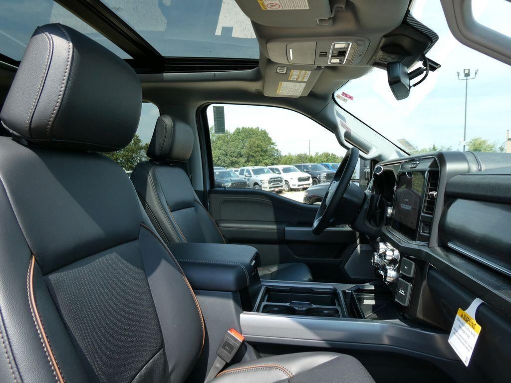 2027 Ford Super Duty F-250 SRW LARIAT 4WD Crew Cab 6.75' Box