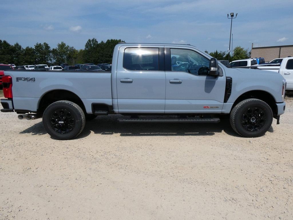 2027 Ford Super Duty F-250 SRW LARIAT 4WD Crew Cab 6.75' Box