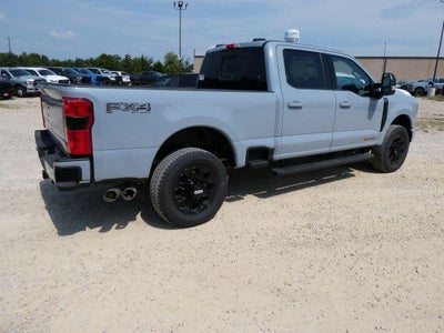 2027 Ford Super Duty F-250 SRW LARIAT 4WD Crew Cab 6.75' Box