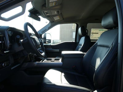 2027 Ford Super Duty F-250 SRW LARIAT 4WD Crew Cab 6.75' Box