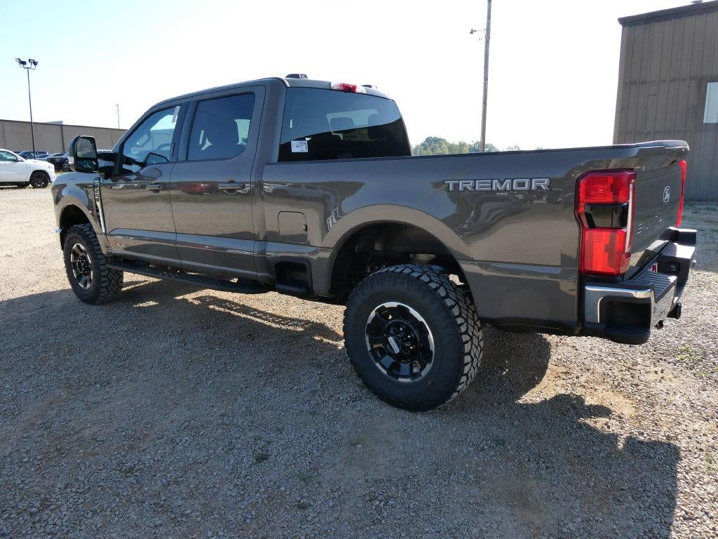 2027 Ford Super Duty F-250 SRW LARIAT 4WD Crew Cab 6.75' Box