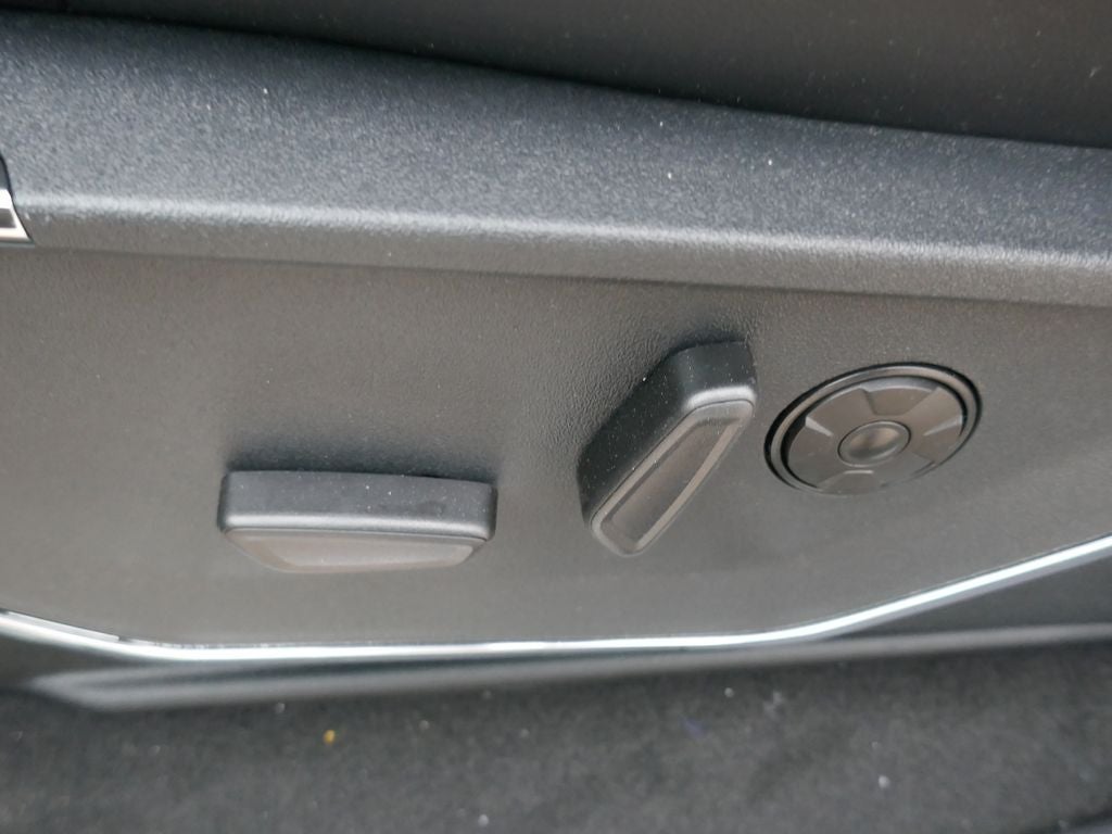 2026 Ford Super Duty F-250 SRW Platinum 4WD Crew Cab 6.75' Box