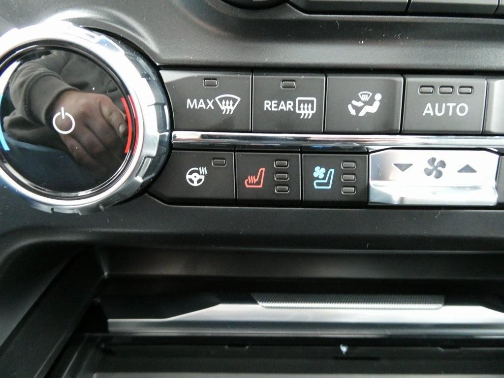 2026 Ford Super Duty F-250 SRW Platinum 4WD Crew Cab 6.75' Box