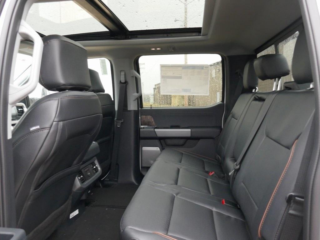 2026 Ford Super Duty F-250 SRW LARIAT 4WD Crew Cab 6.75' Box