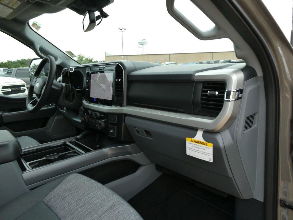 2026 Ford Super Duty F-250 SRW XLT 4WD Crew Cab 6.75' Box