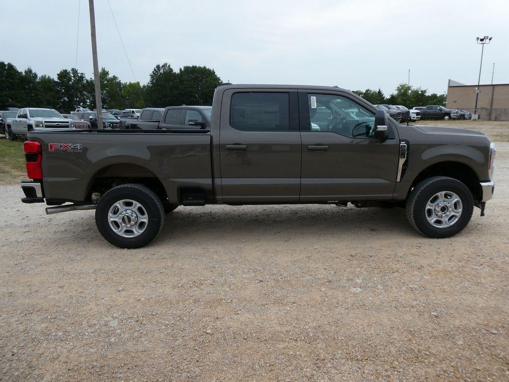 2026 Ford Super Duty F-250 SRW XLT 4WD Crew Cab 6.75' Box