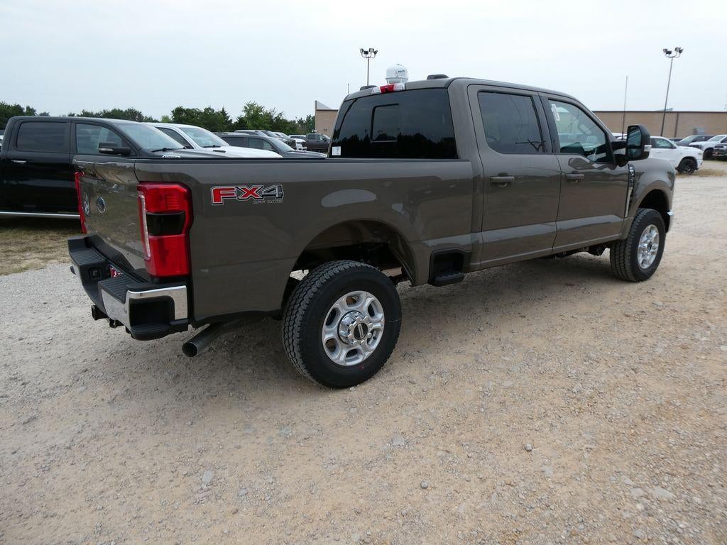 2026 Ford Super Duty F-250 SRW XLT 4WD Crew Cab 6.75' Box