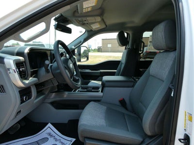 2026 Ford Super Duty F-250 SRW XLT 4WD Crew Cab 6.75' Box