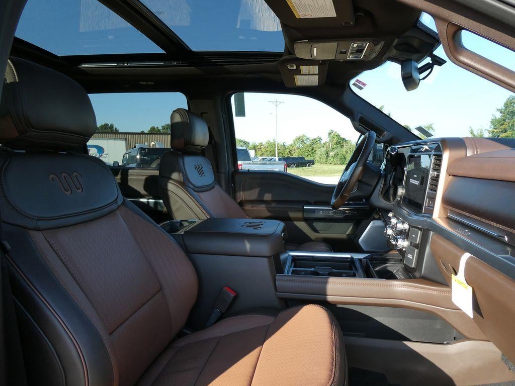 2027 Ford Super Duty F-250 SRW King Ranch 4WD Crew Cab 6.75' Box