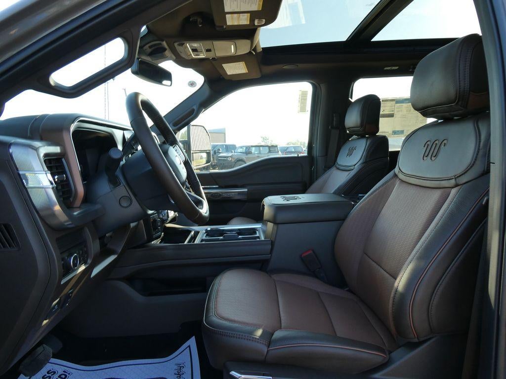 2027 Ford Super Duty F-250 SRW King Ranch 4WD Crew Cab 6.75' Box