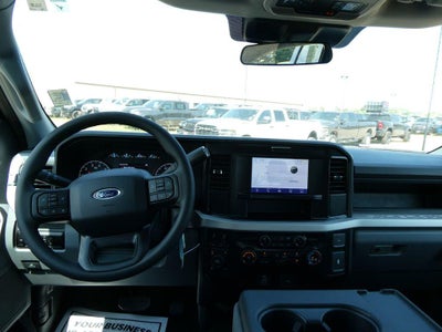 2026 Ford Super Duty F-250 SRW XL 4WD Crew Cab 6.75' Box