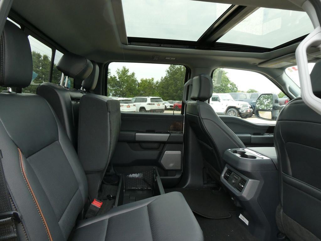 2026 Ford Super Duty F-250 SRW LARIAT 4WD Crew Cab 6.75' Box
