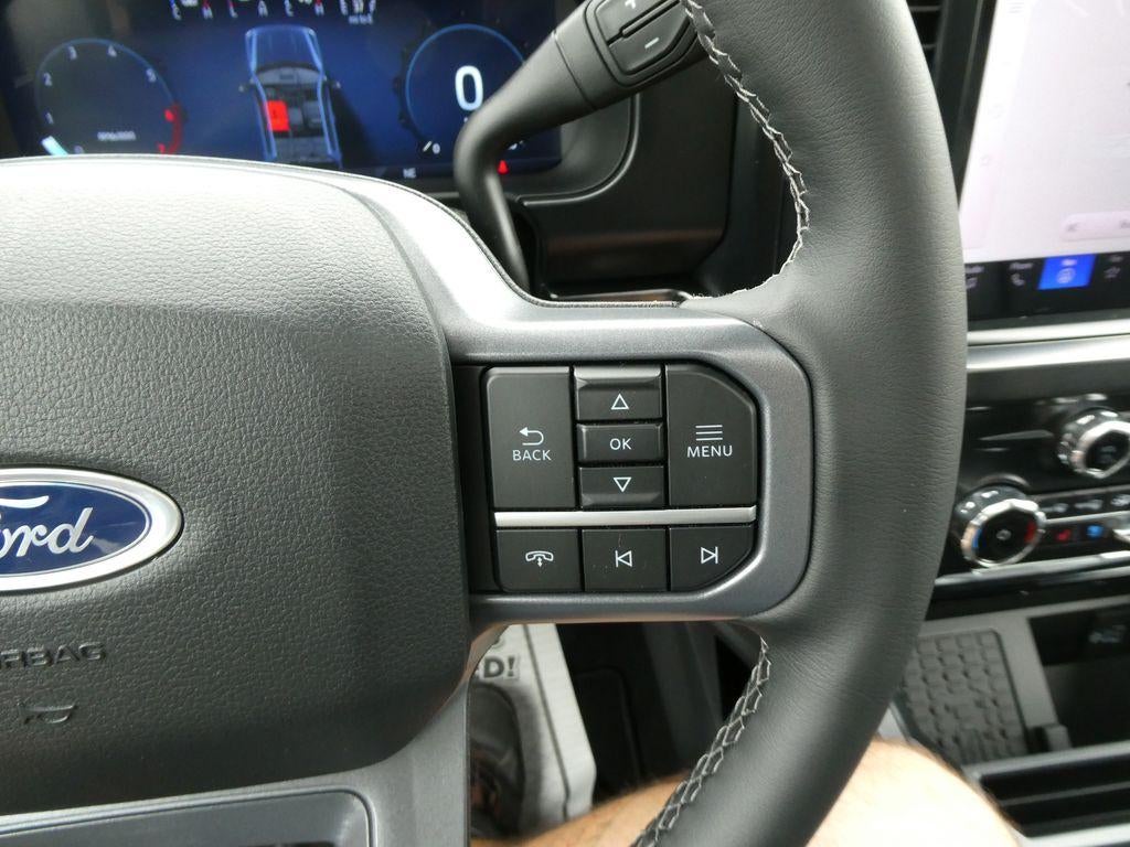 2026 Ford Super Duty F-250 SRW LARIAT 4WD Crew Cab 6.75' Box