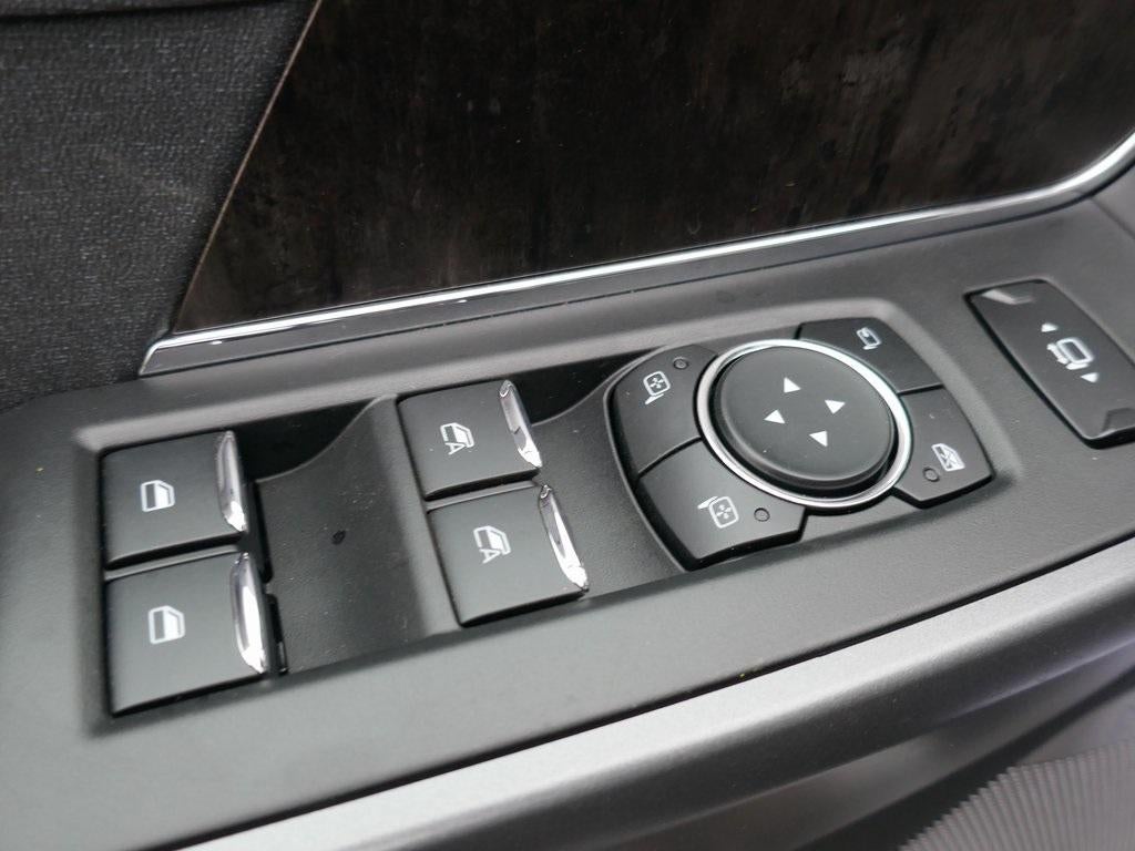 2026 Ford Super Duty F-250 SRW LARIAT 4WD Crew Cab 6.75' Box