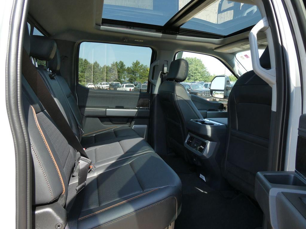 2026 Ford Super Duty F-250 SRW LARIAT 4WD Crew Cab 6.75' Box