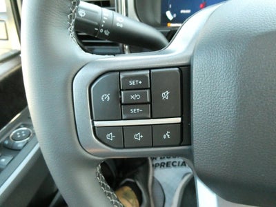2027 Ford Super Duty F-250 SRW LARIAT 4WD Crew Cab 6.75' Box