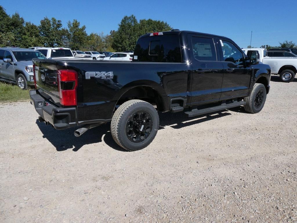 2027 Ford Super Duty F-250 SRW LARIAT 4WD Crew Cab 6.75' Box