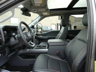 2027 Ford Super Duty F-250 SRW LARIAT 4WD Crew Cab 6.75' Box