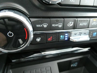 2027 Ford Super Duty F-250 SRW LARIAT 4WD Crew Cab 6.75' Box