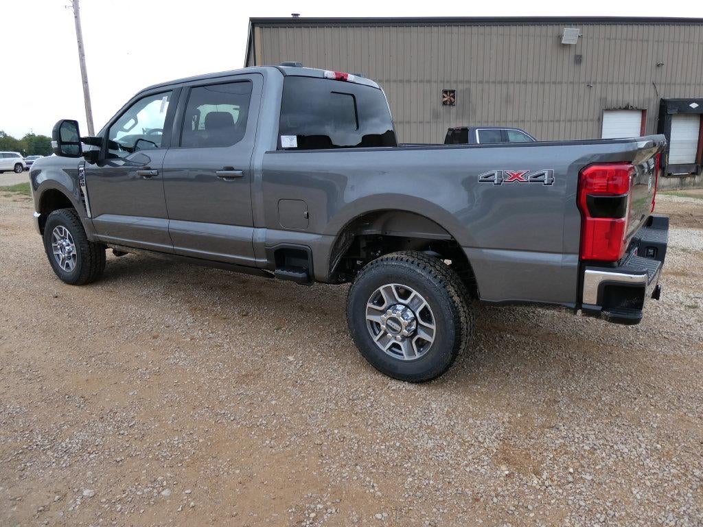 2027 Ford Super Duty F-250 SRW LARIAT 4WD Crew Cab 6.75' Box