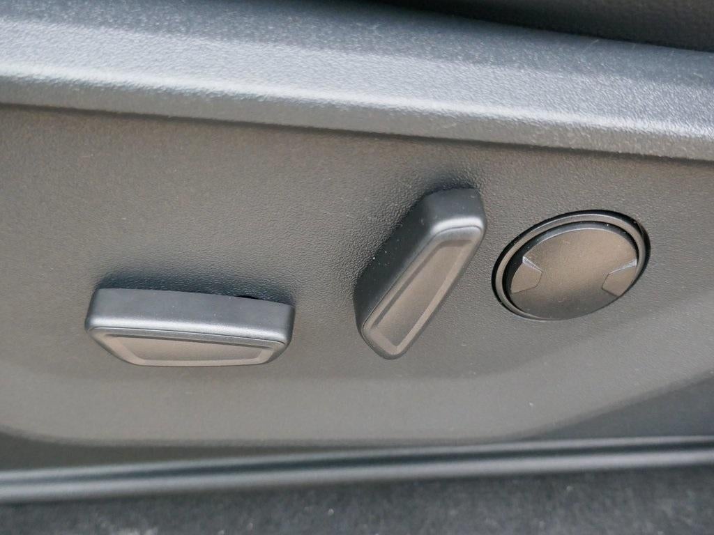 2026 Ford Super Duty F-250 SRW LARIAT 4WD Crew Cab 6.75' Box