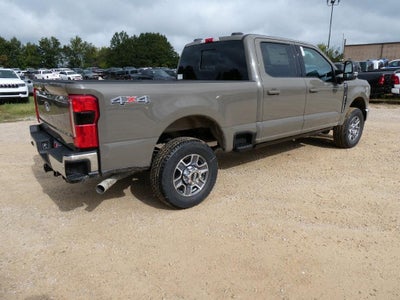 2027 Ford Super Duty F-250 SRW LARIAT 4WD Crew Cab 6.75' Box