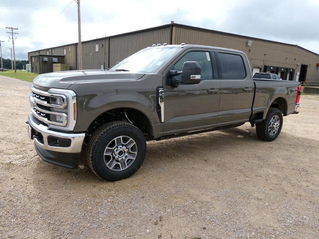 2027 Ford Super Duty F-250 SRW LARIAT 4WD Crew Cab 6.75' Box