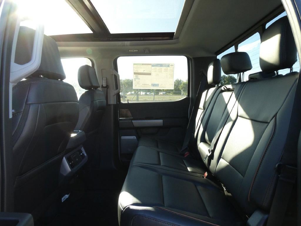 2027 Ford Super Duty F-250 SRW LARIAT 4WD Crew Cab 6.75' Box