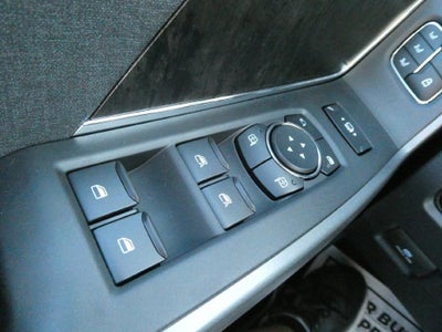 2027 Ford Super Duty F-250 SRW LARIAT 4WD Crew Cab 6.75' Box