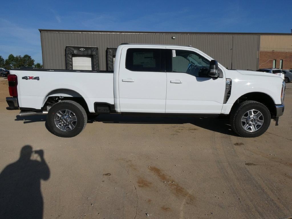 2027 Ford Super Duty F-250 SRW LARIAT 4WD Crew Cab 6.75' Box