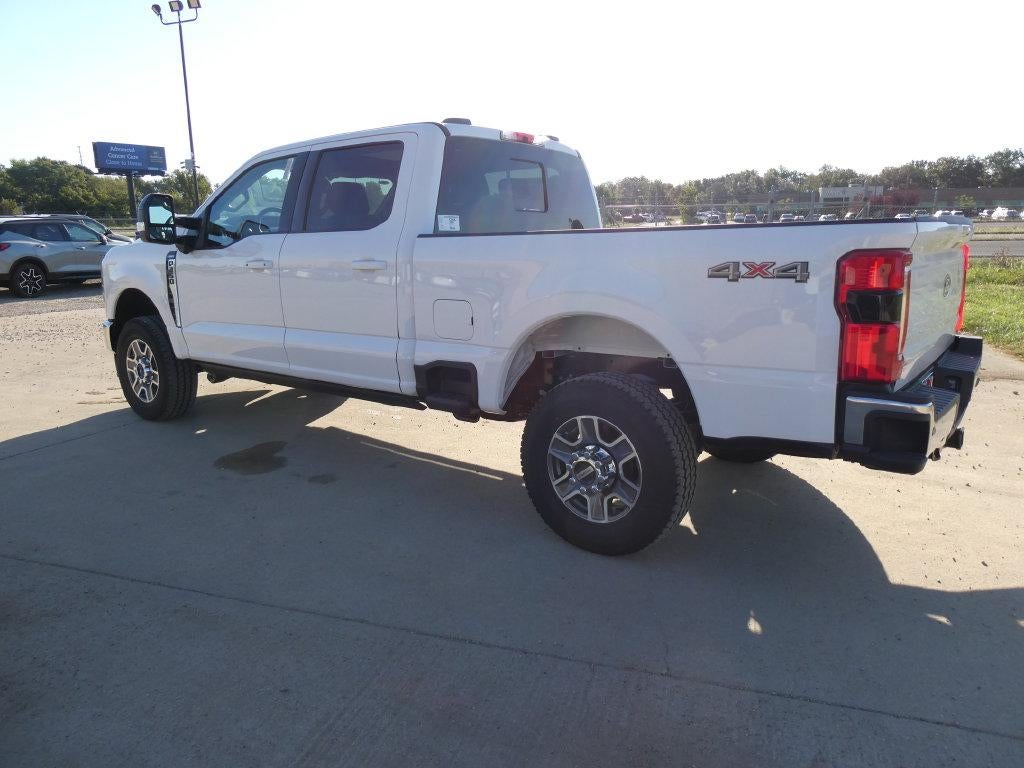 2027 Ford Super Duty F-250 SRW LARIAT 4WD Crew Cab 6.75' Box