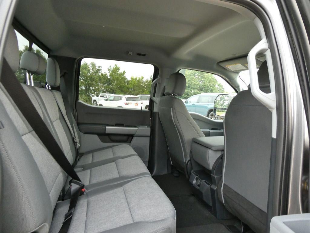 2026 Ford Super Duty F-250 SRW XL 4WD Crew Cab 6.75' Box