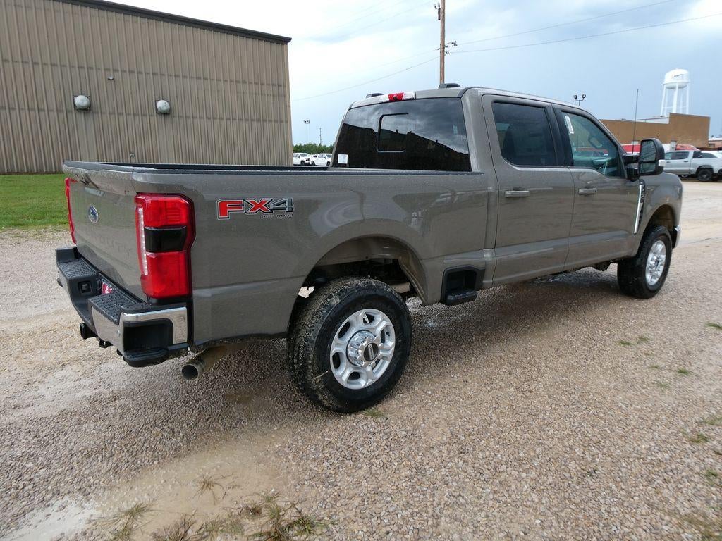 2026 Ford Super Duty F-250 SRW XLT 4WD Crew Cab 6.75' Box