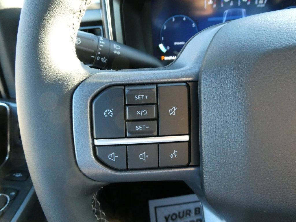 2027 Ford Super Duty F-250 SRW LARIAT 4WD Crew Cab 6.75' Box
