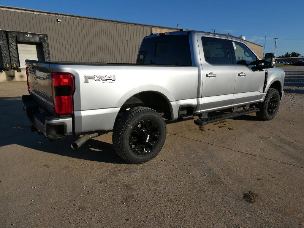2027 Ford Super Duty F-250 SRW LARIAT 4WD Crew Cab 6.75' Box