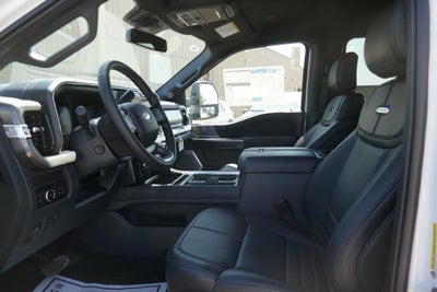 2026 Ford Super Duty F-250 SRW Platinum 4WD Crew Cab 6.75' Box