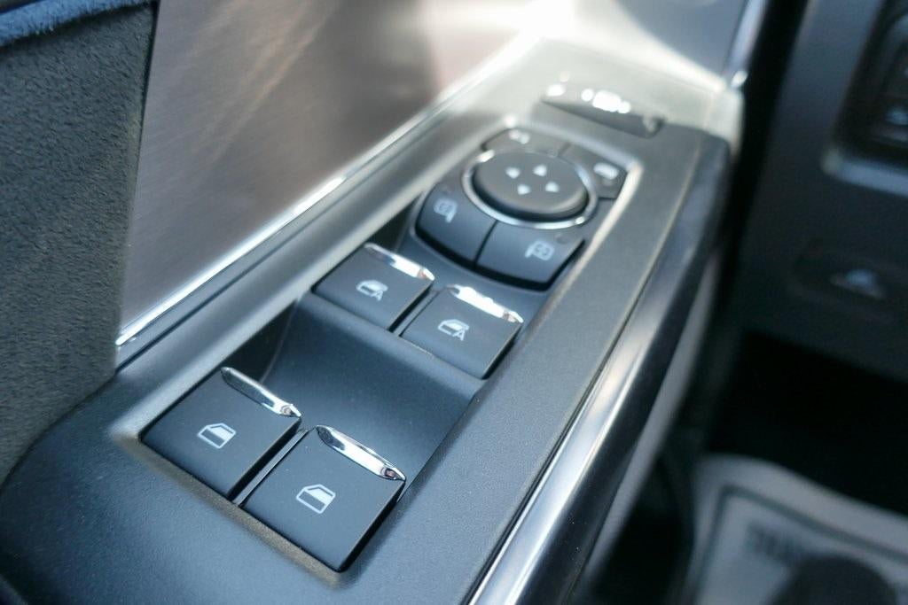 2026 Ford Super Duty F-250 SRW Platinum 4WD Crew Cab 6.75' Box