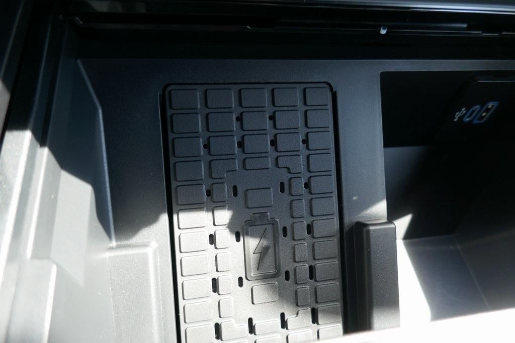 2026 Ford Super Duty F-250 SRW Platinum 4WD Crew Cab 6.75' Box