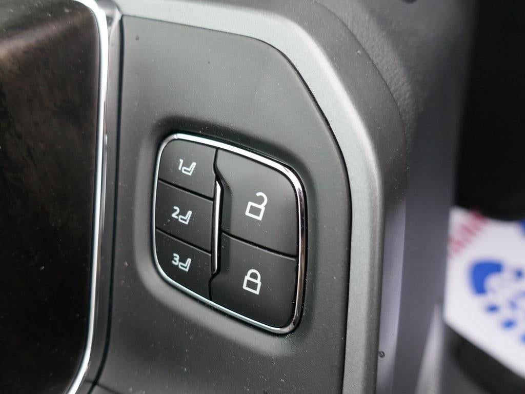 2026 Ford Super Duty F-250 SRW LARIAT 4WD Crew Cab 6.75' Box