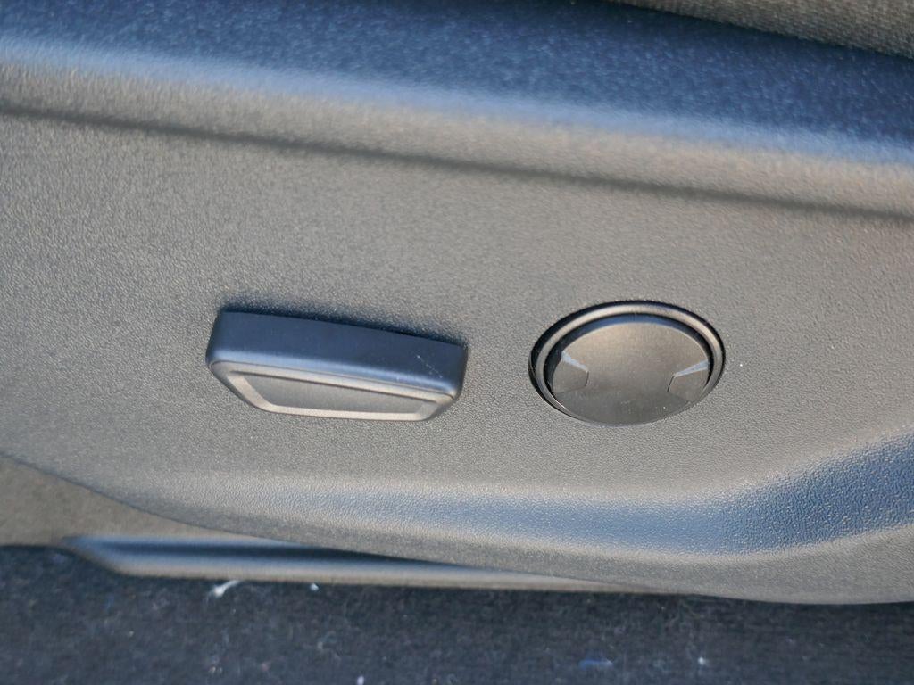 2026 Ford Super Duty F-250 SRW XLT 4WD Crew Cab 6.75' Box