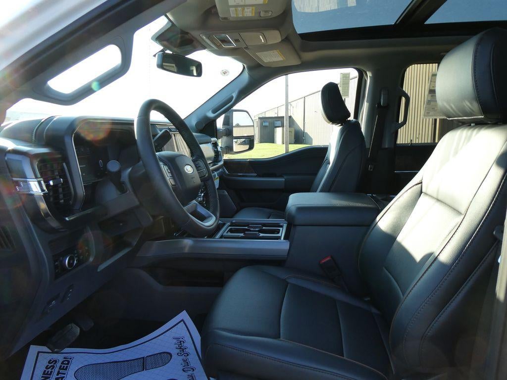 2026 Ford Super Duty F-250 SRW LARIAT 4WD Crew Cab 6.75' Box