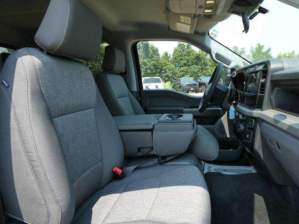 2026 Ford Super Duty F-250 SRW XL 4WD Crew Cab 6.75' Box