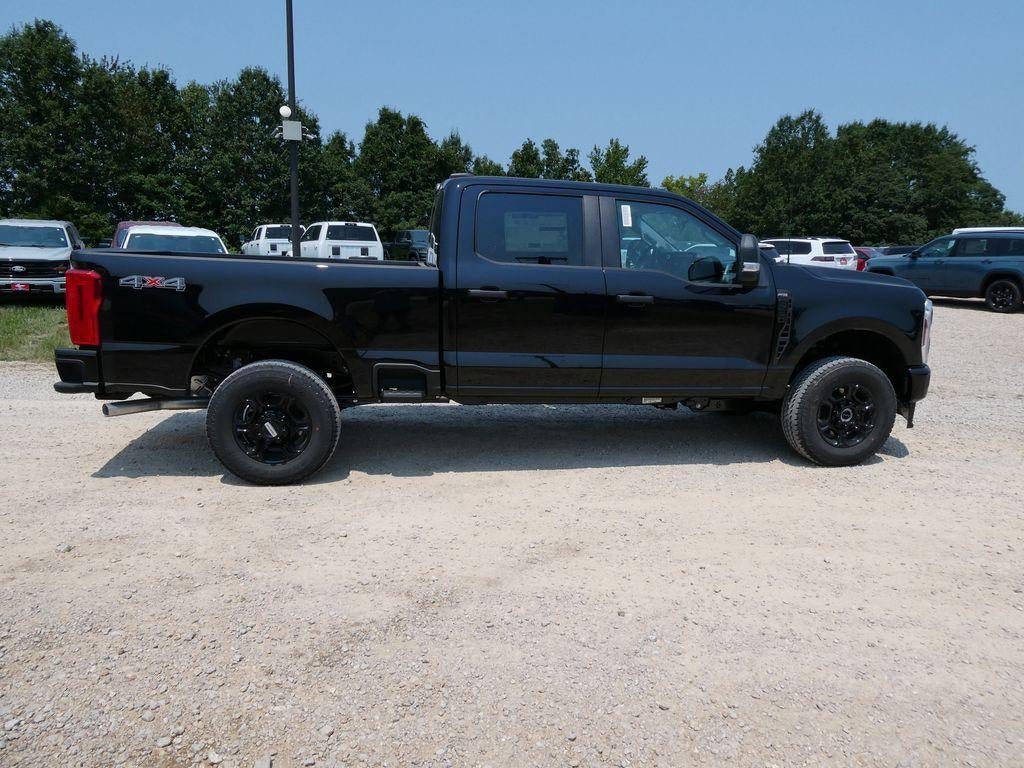 2026 Ford Super Duty F-250 SRW XL 4WD Crew Cab 6.75' Box