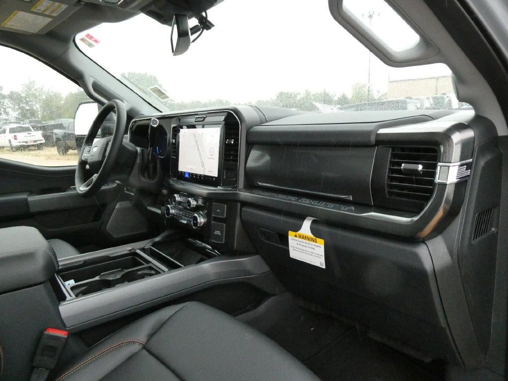 2027 Ford Super Duty F-250 SRW LARIAT 4WD Crew Cab 6.75' Box