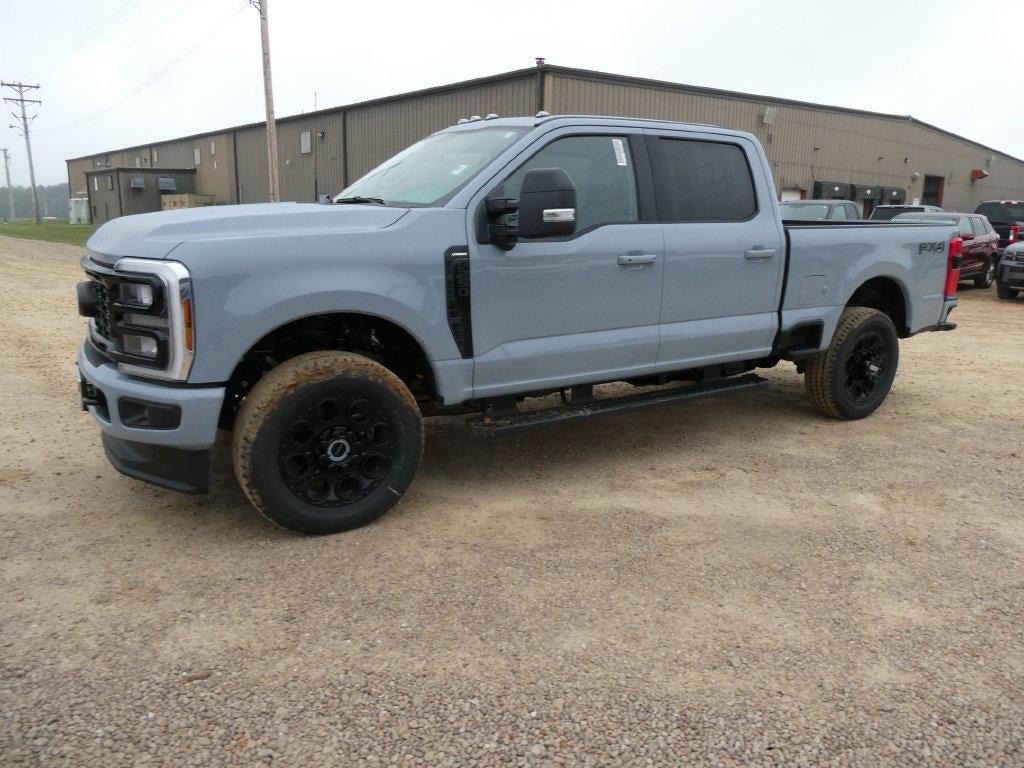 2027 Ford Super Duty F-250 SRW LARIAT 4WD Crew Cab 6.75' Box