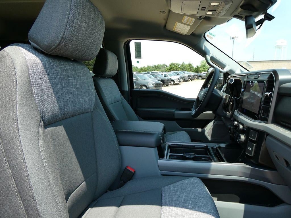 2026 Ford Super Duty F-250 SRW XLT 4WD Crew Cab 6.75' Box